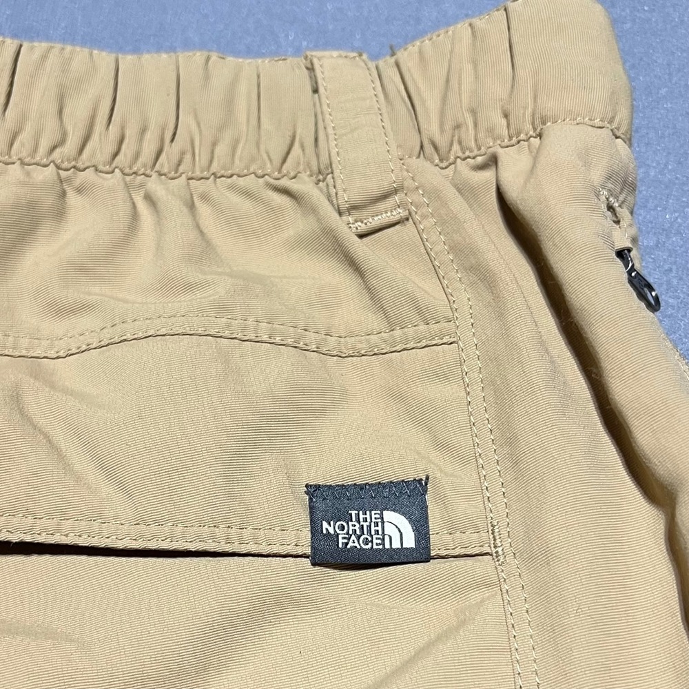The North Face Mens L Short Tan Nylon Convertible Zip Off Cargo Hiking Pants - Picture 3 of 16